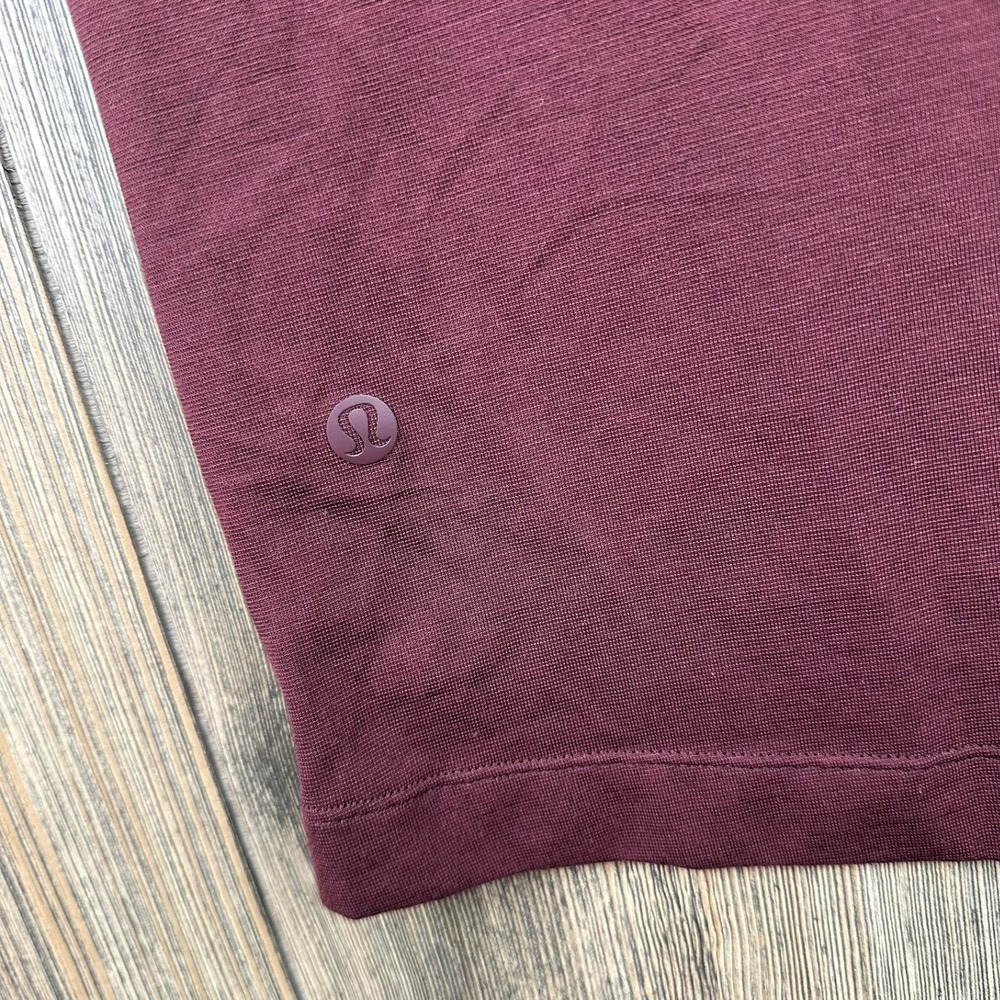Lululemon Evolution Polo Shirt Short Sleeve Athletic Burgundy Men Size Small - Picture 6 of 6